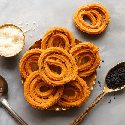 Murukku (Twisted Rice & Dal Crunch)