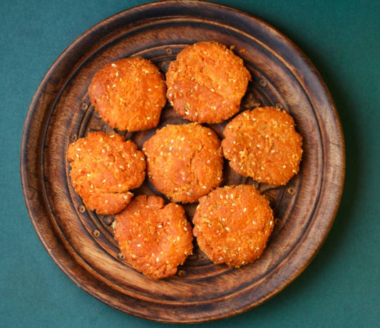 Tikri (Sesame-Jaggery Brittle)