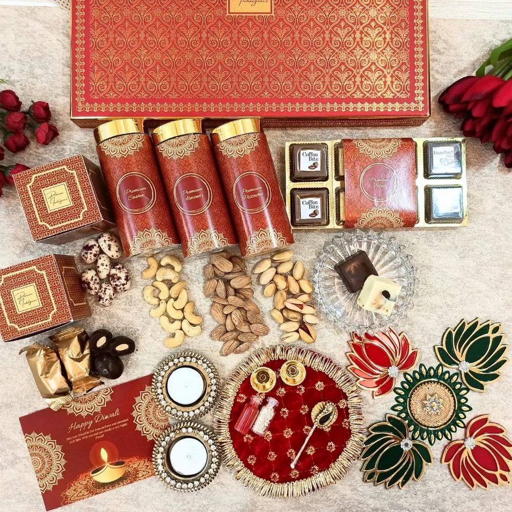 Teej Desi Mithas Box